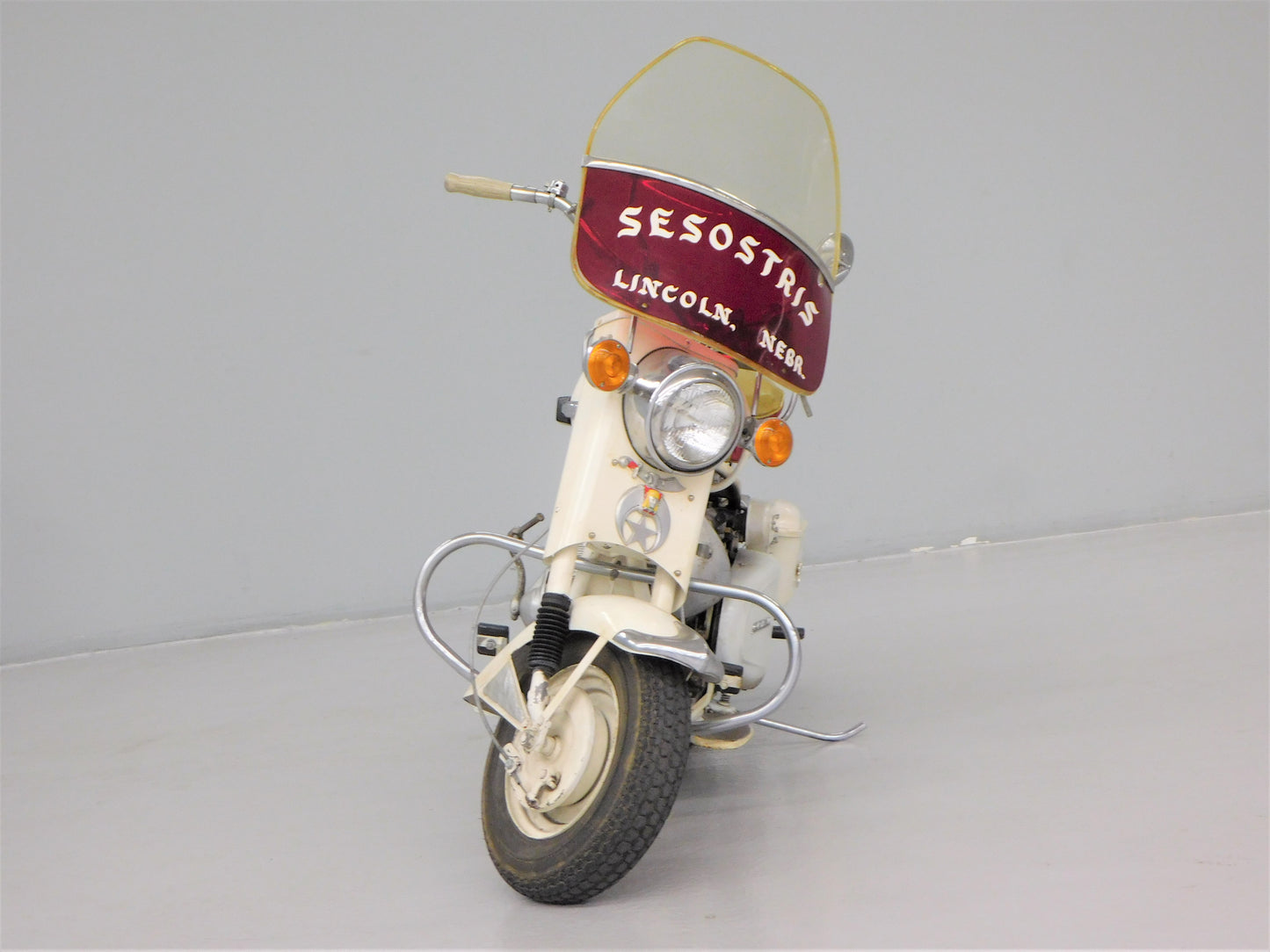 1963 Cushman Shriner's Super Silver Eagle