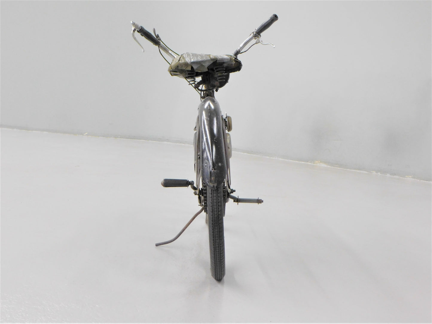 STK 10204 1930s Montgomery Ward Hawthorne w/ German Motor