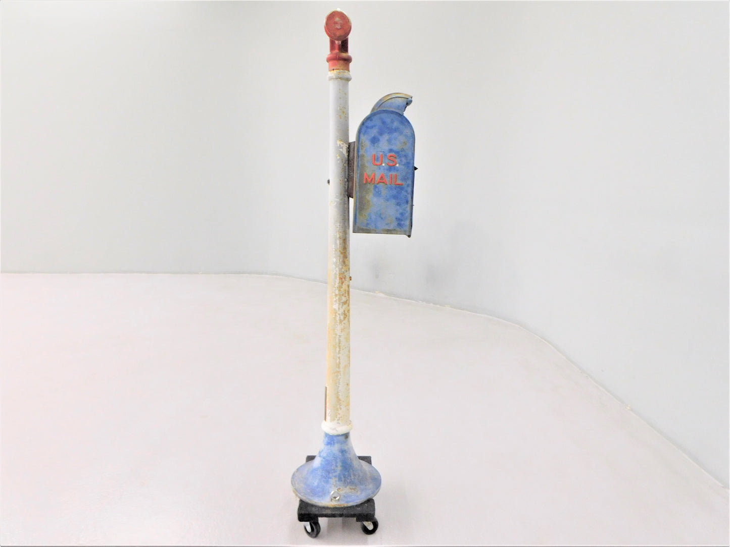 STK 10248  1922 US Postal Drop Box