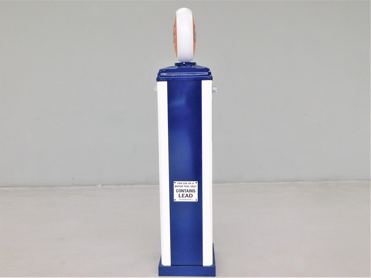 STK 10238 Reproduction Gulf Gas Pump