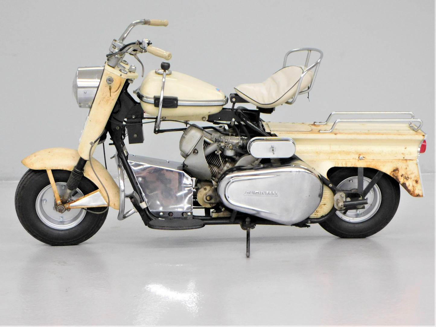 1966 Cushman Super Silver Eagle