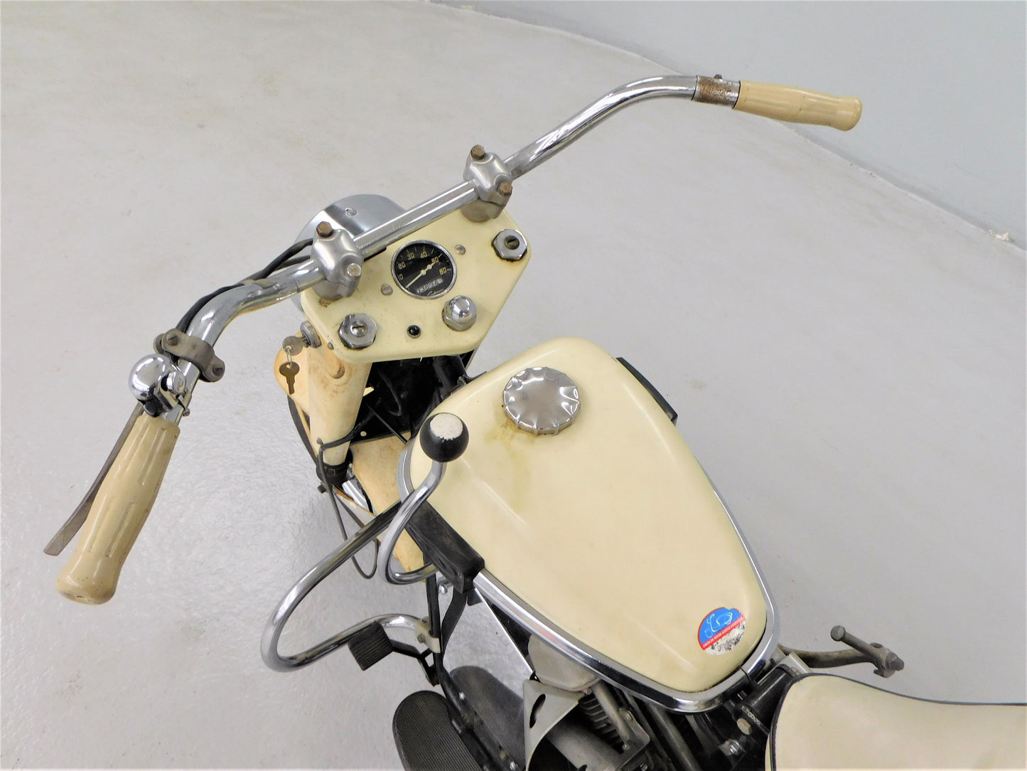 1966 Cushman Super Silver Eagle