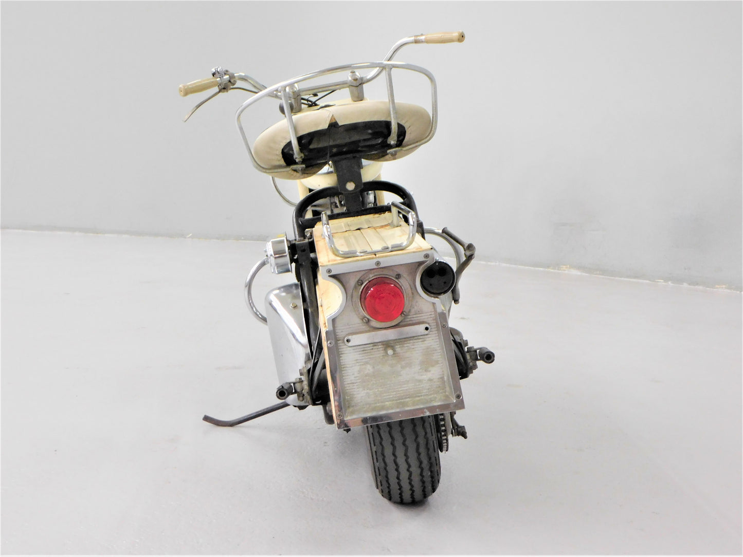 1966 Cushman Super Silver Eagle