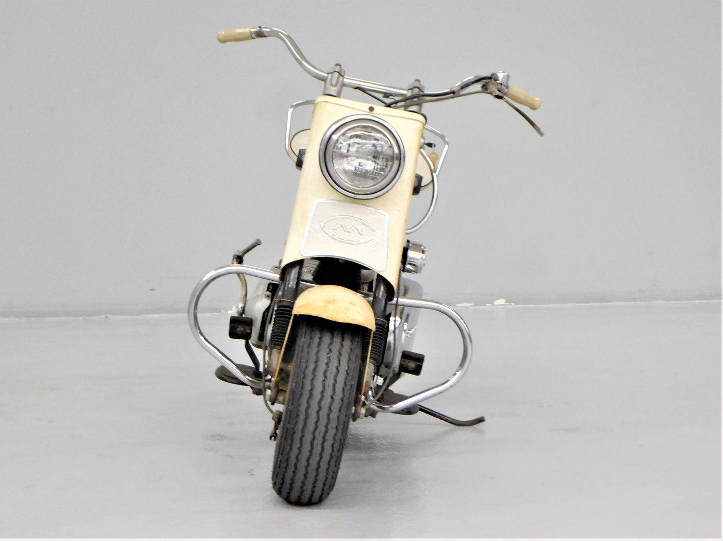 1966 Cushman Super Silver Eagle