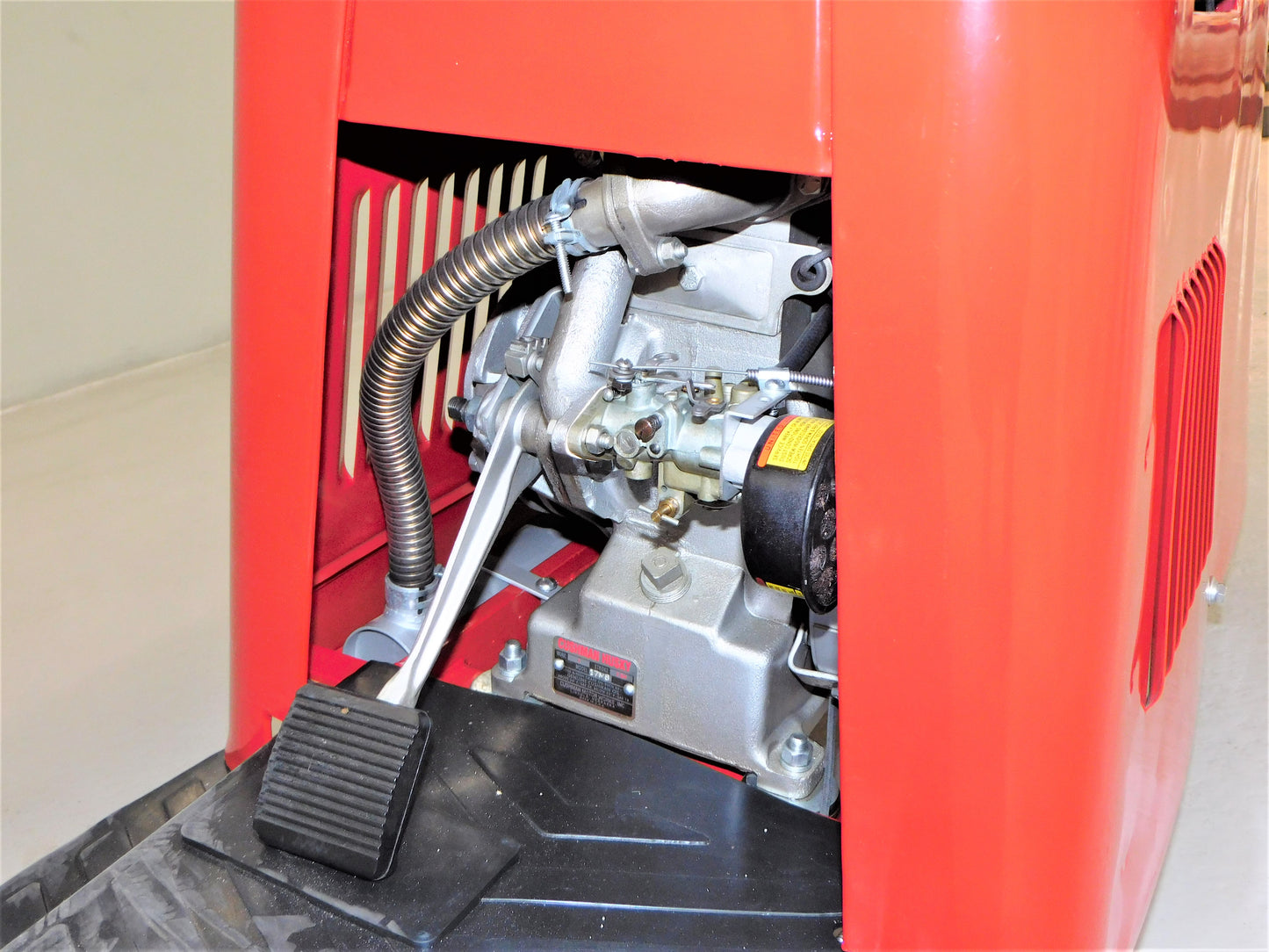 1953 Cushman Model 62-85 Pacemaker