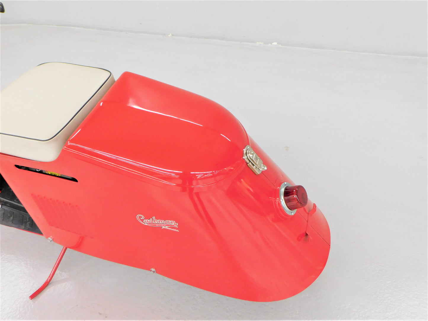 1953 Cushman Model 62-85 Pacemaker