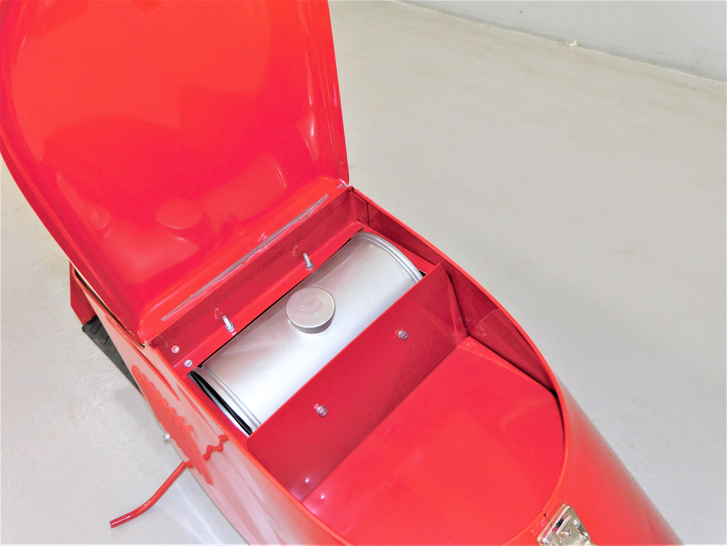 1953 Cushman Model 62-85 Pacemaker