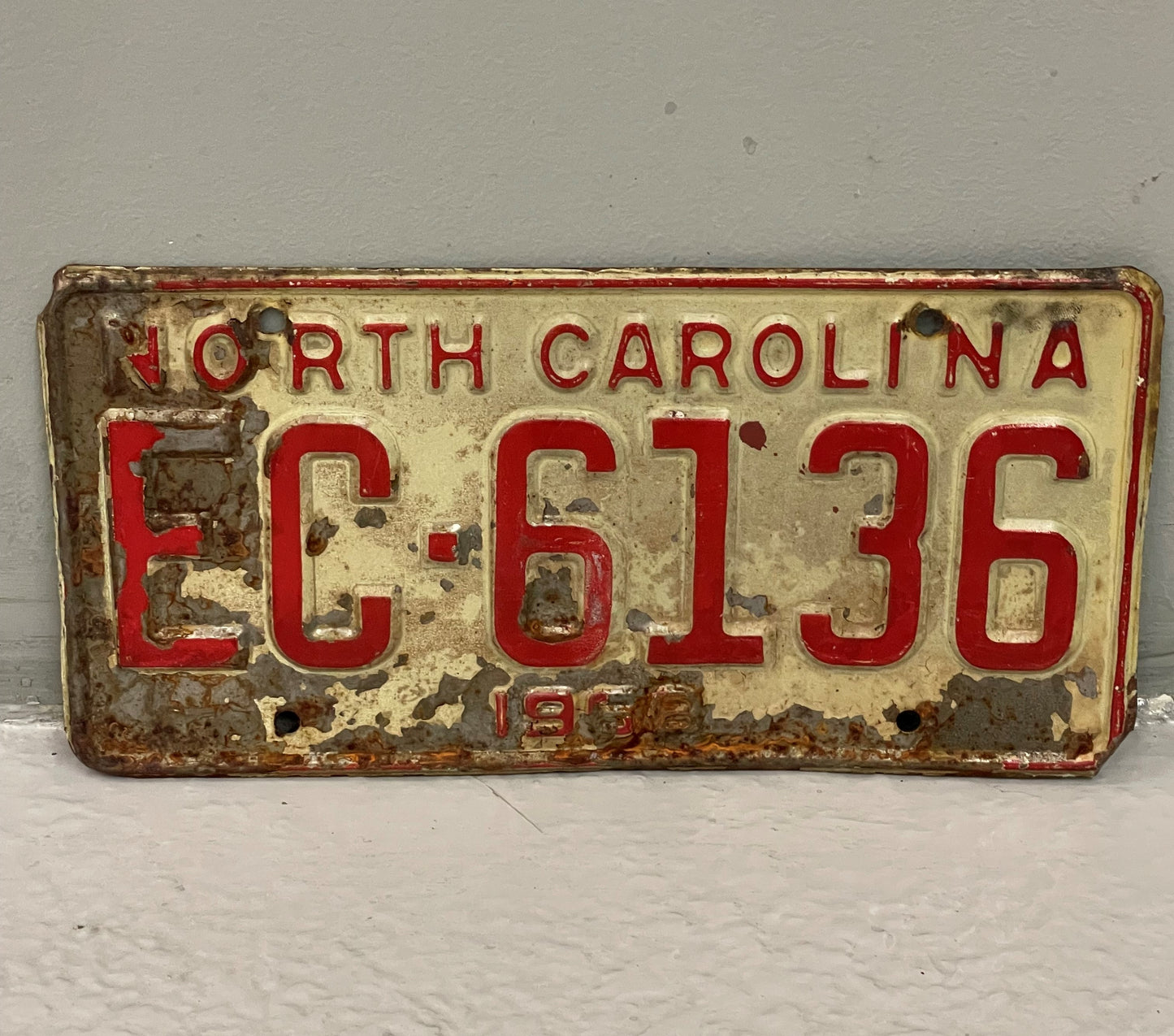 STK 10014 1968 NC License Plate