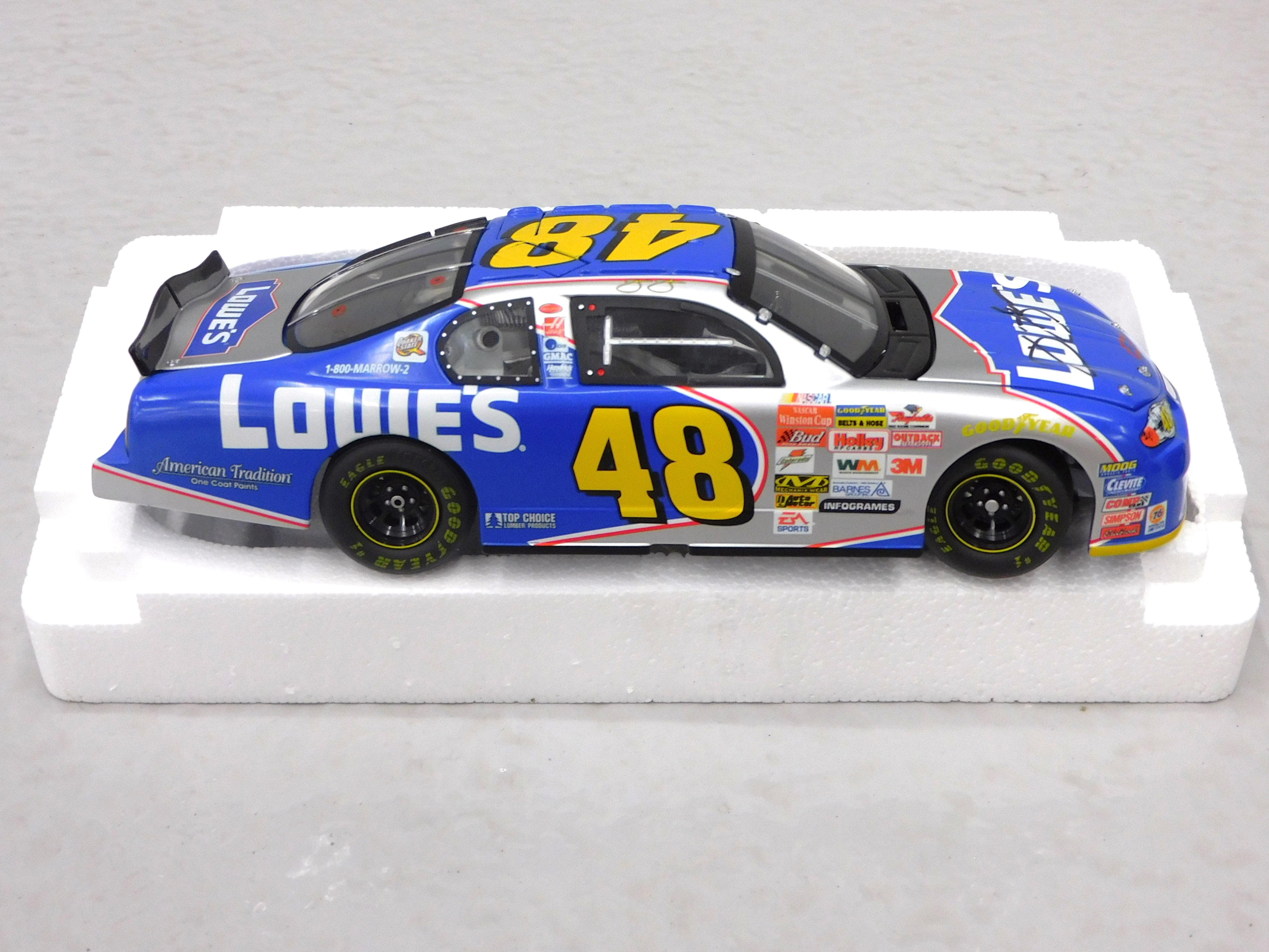 STK 10310 2002 Autographed Jimmie Johnson Rookie Sample 1 24 Diecast Auto Barn Classic Cars