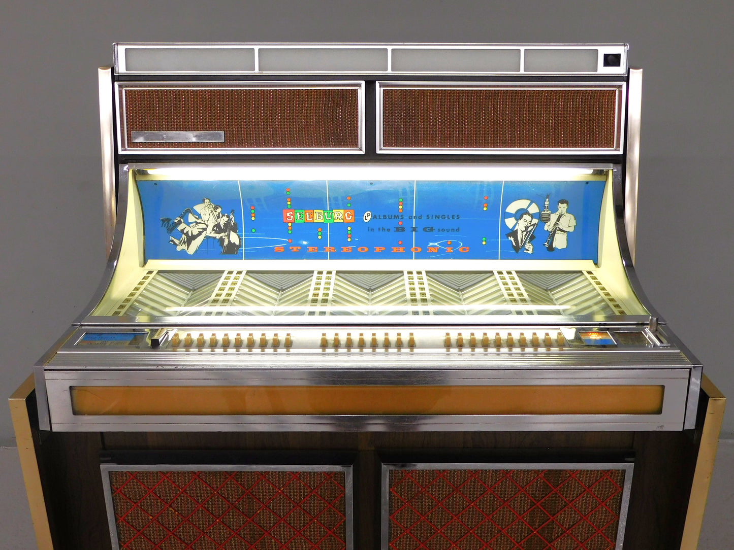 STK 10399  1964 Seeburg LPC480 Jukebox