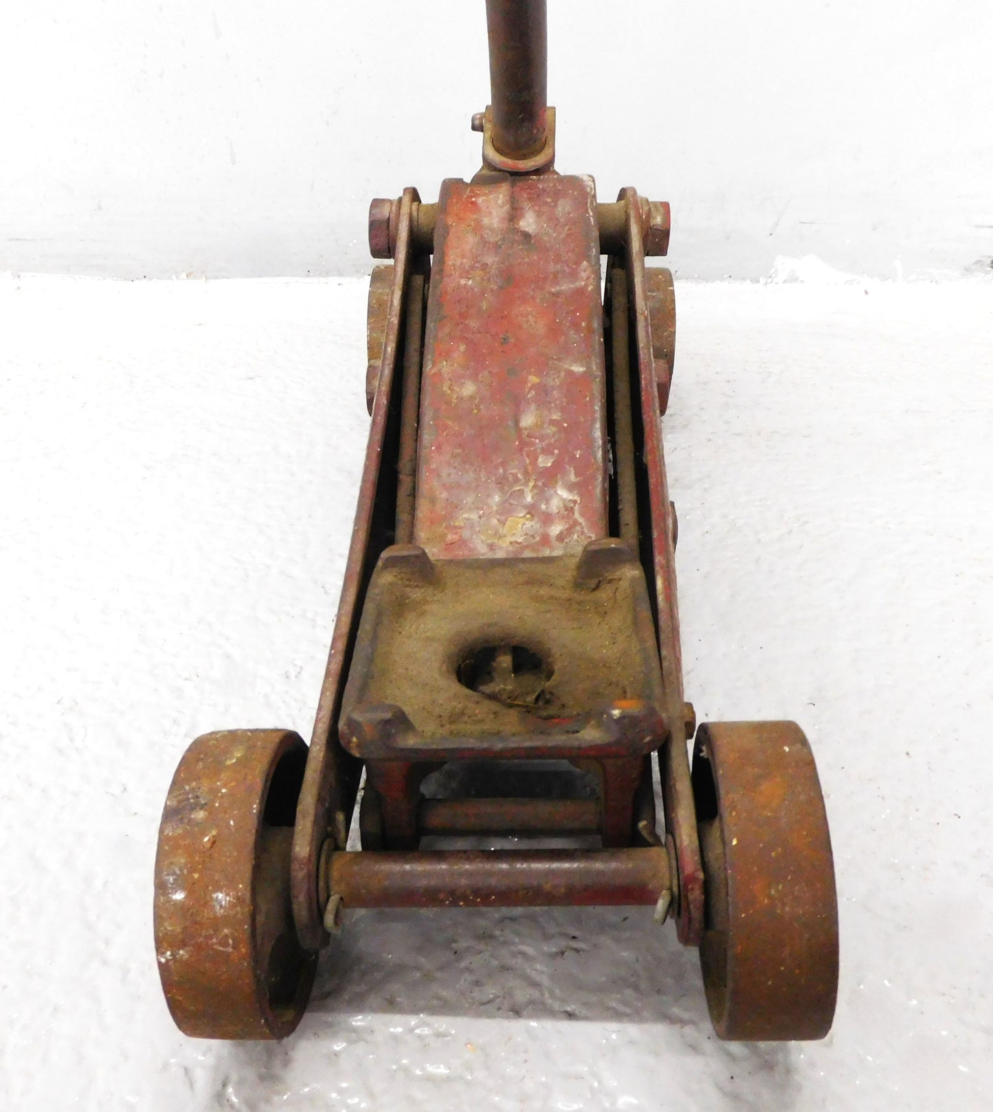 STK 10372  Vintage Mechanical Floor Jack