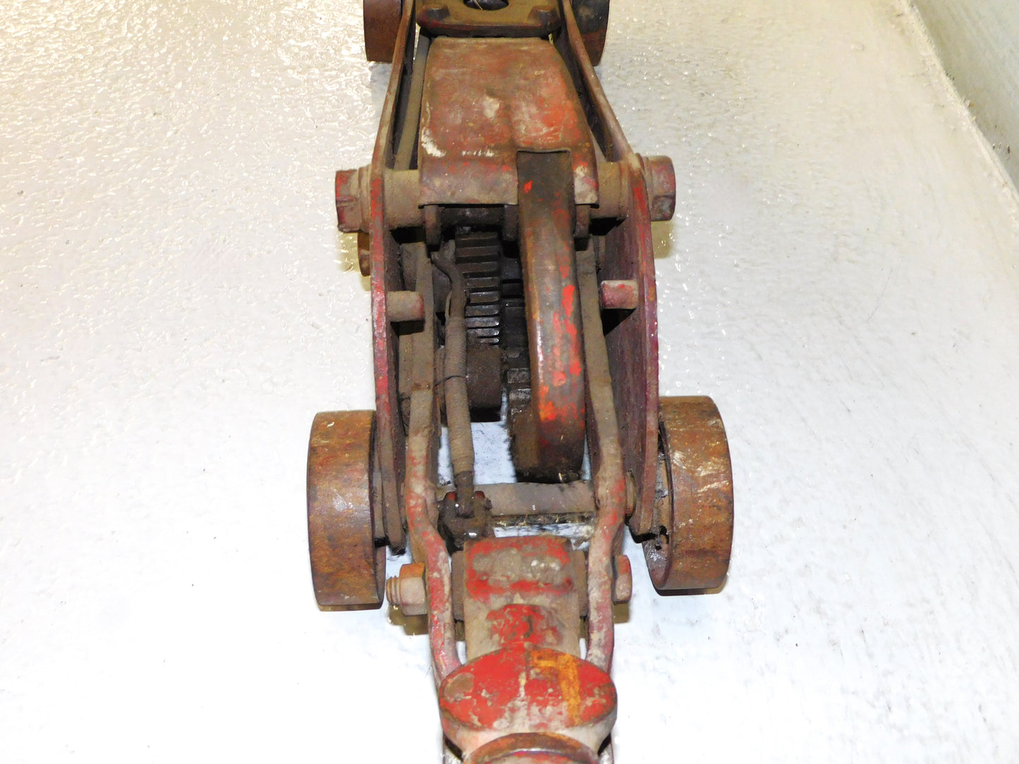 STK 10372  Vintage Mechanical Floor Jack