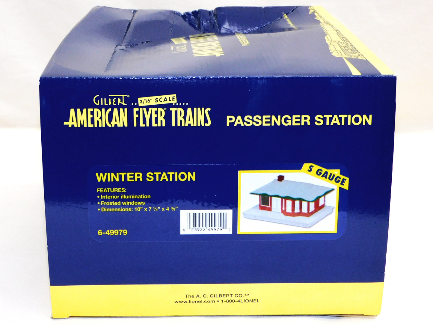 STK 10411 American Flyer Winter Station