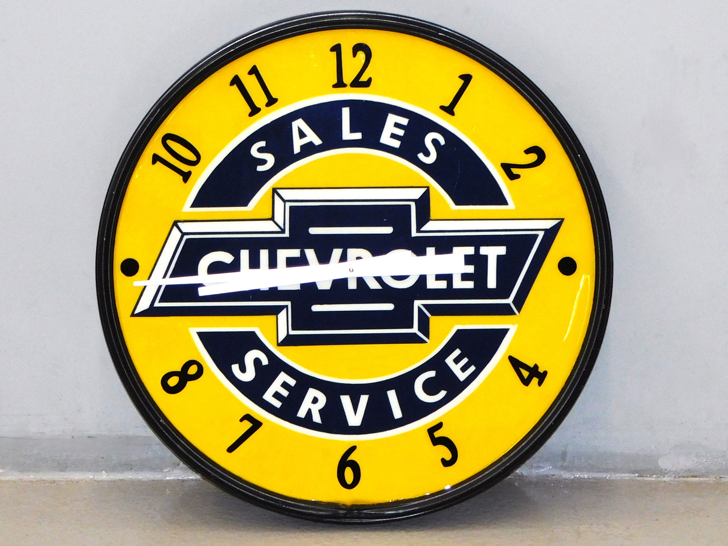 STK 10452 Chevrolet Sales/Service Clock