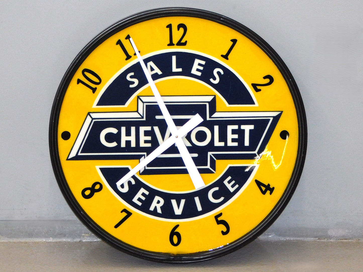 STK 10452 Chevrolet Sales/Service Clock