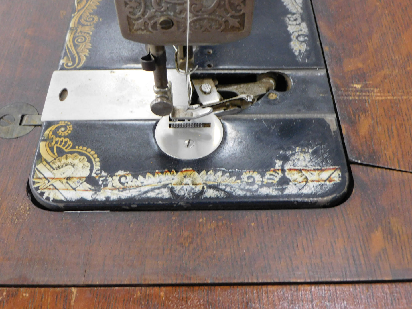 1920 Singer Sewing Machine