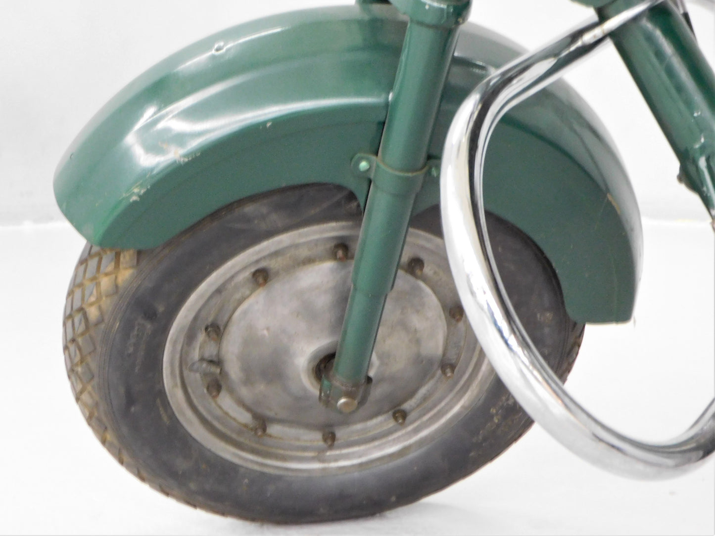 1950 Powell P-81 Scooter