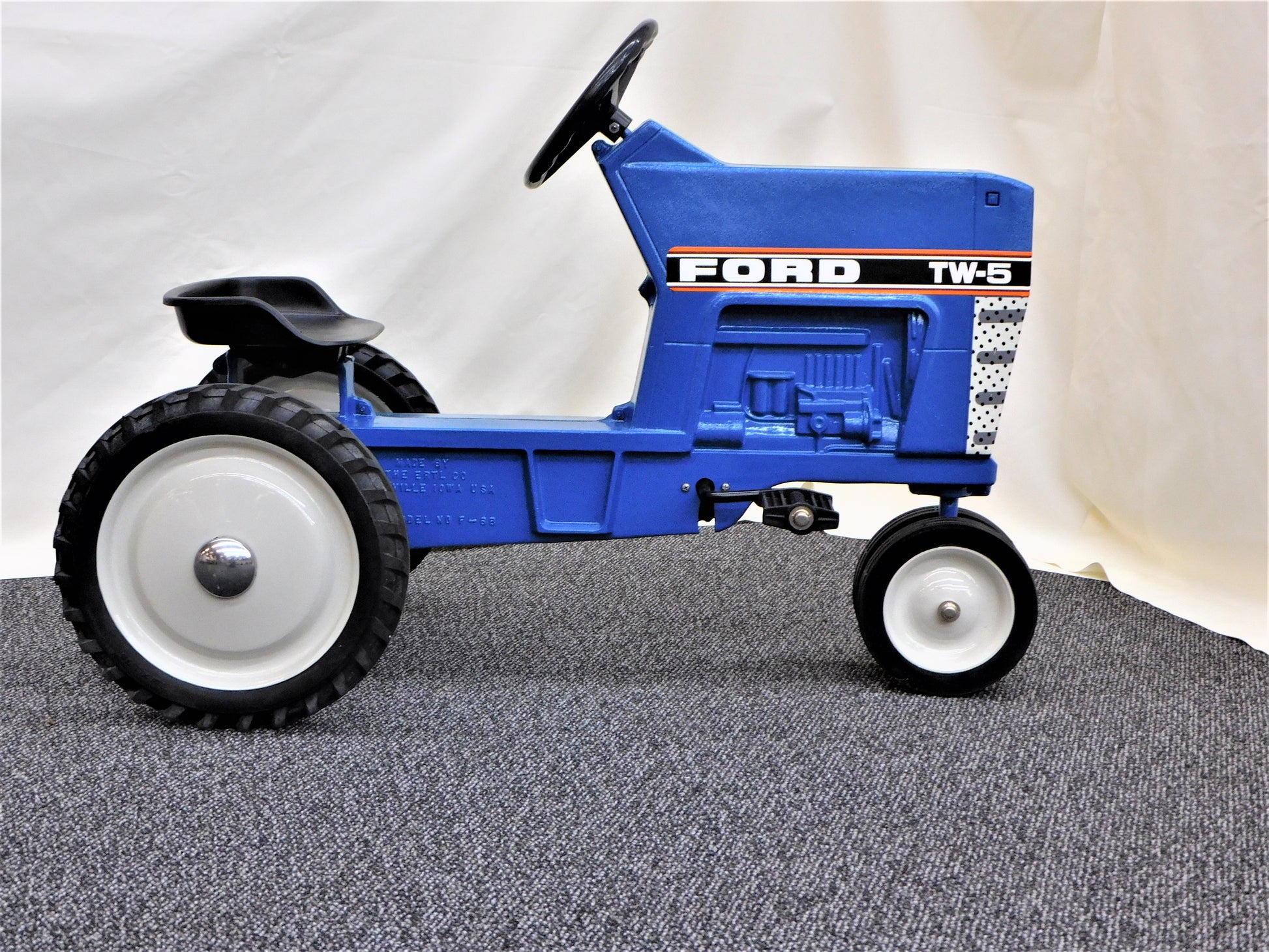 ford pedal tractor STK 10061 1986 Ford TW-5 Pedal Tractor – Auto Barn Classic Cars