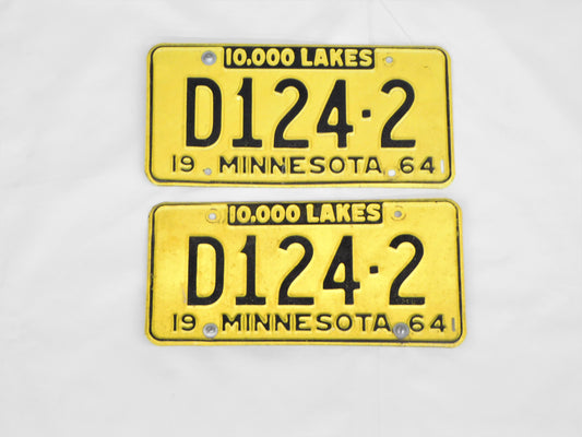 STK 10174  1964 Minnesota Plate Set
