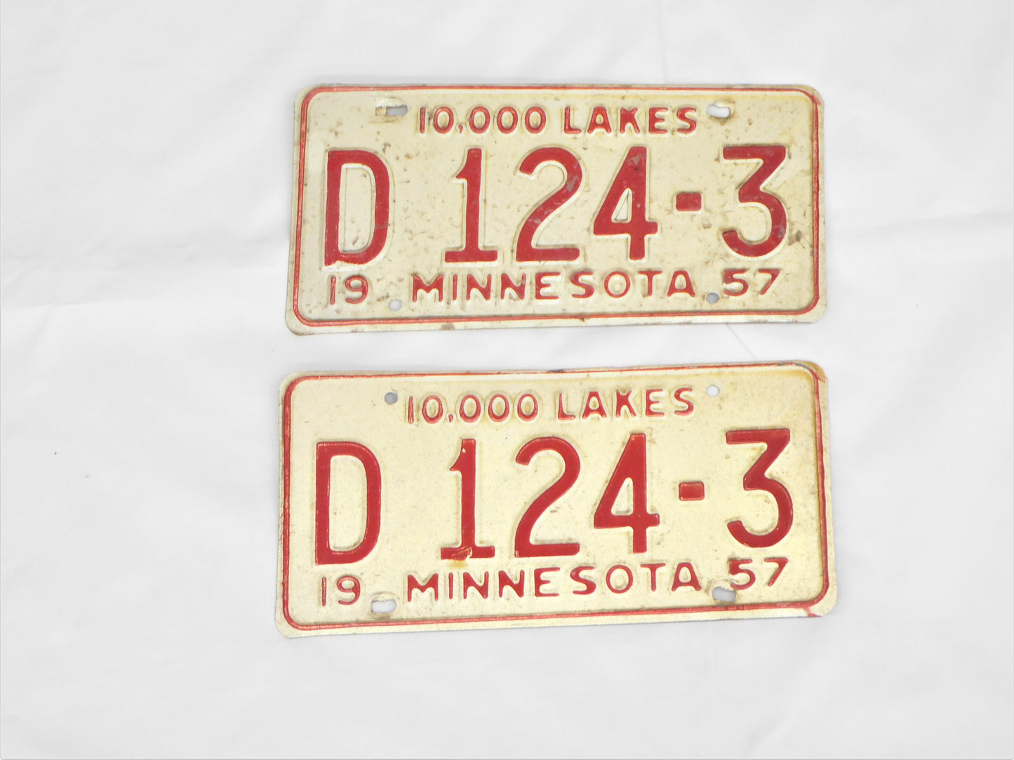 1957 Minnesota License Plate Set