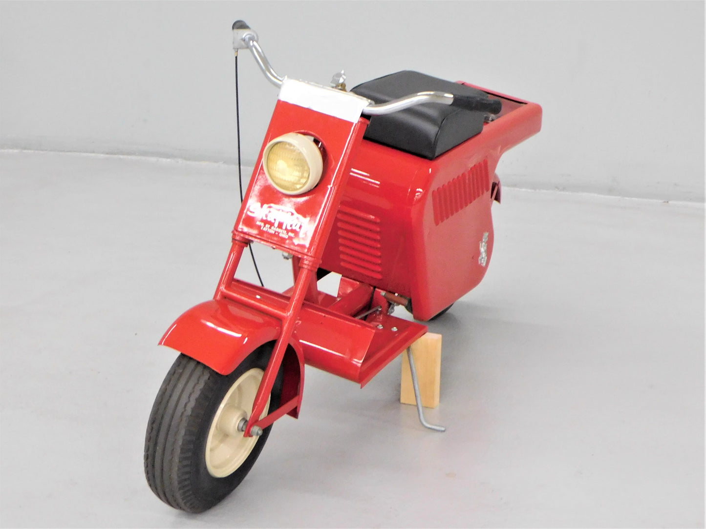 1959 Skat-Kat Scooter