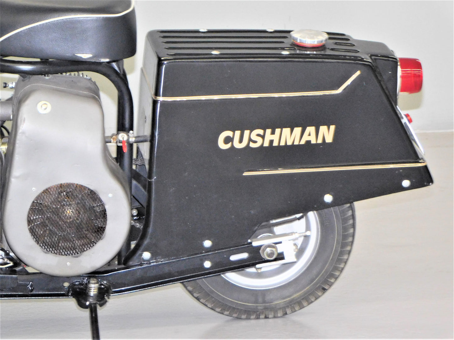 1960 Cushman Highlander