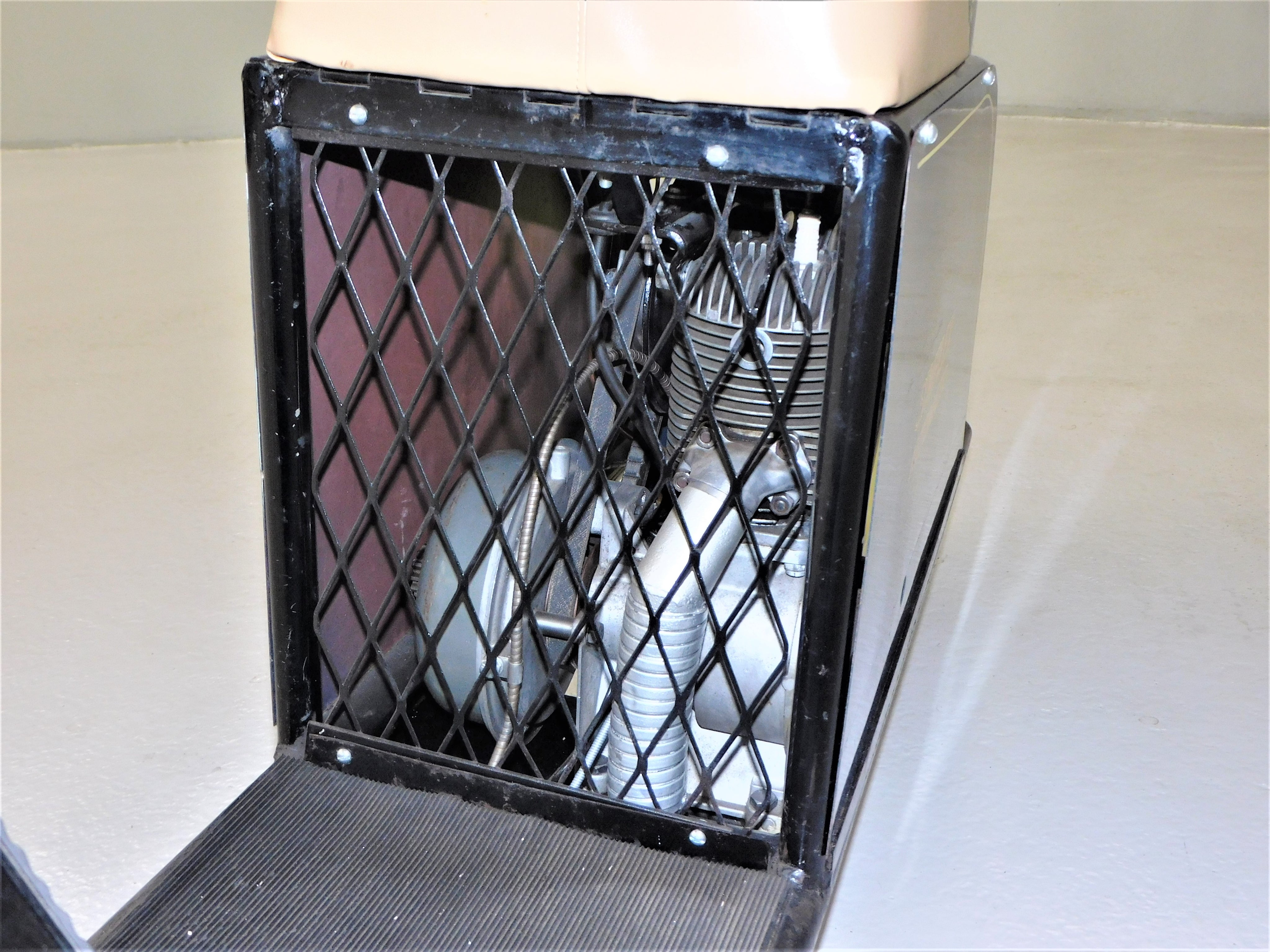 STK 10233 Late 1950's Simplex Automatic Scooter β Auto Barn Classic Cars